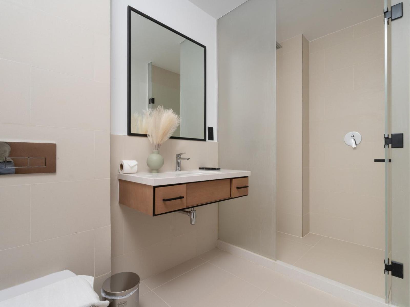 Apartment Dazzling And Spacious 3bdr In Vida Marina-28