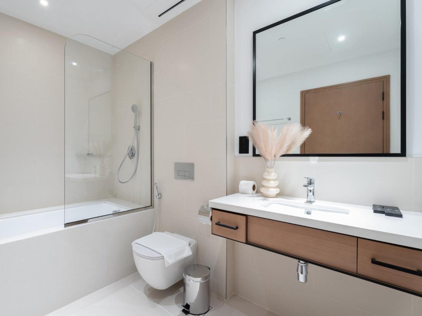 Dazzling And Spacious 3bdr In Vida Marina-28 Apartment *